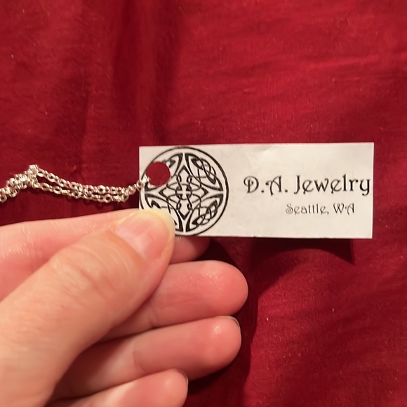 New Celtic Symbol Jewelry, Necklace and Earrings, Silver color. - Picture 7 of 7